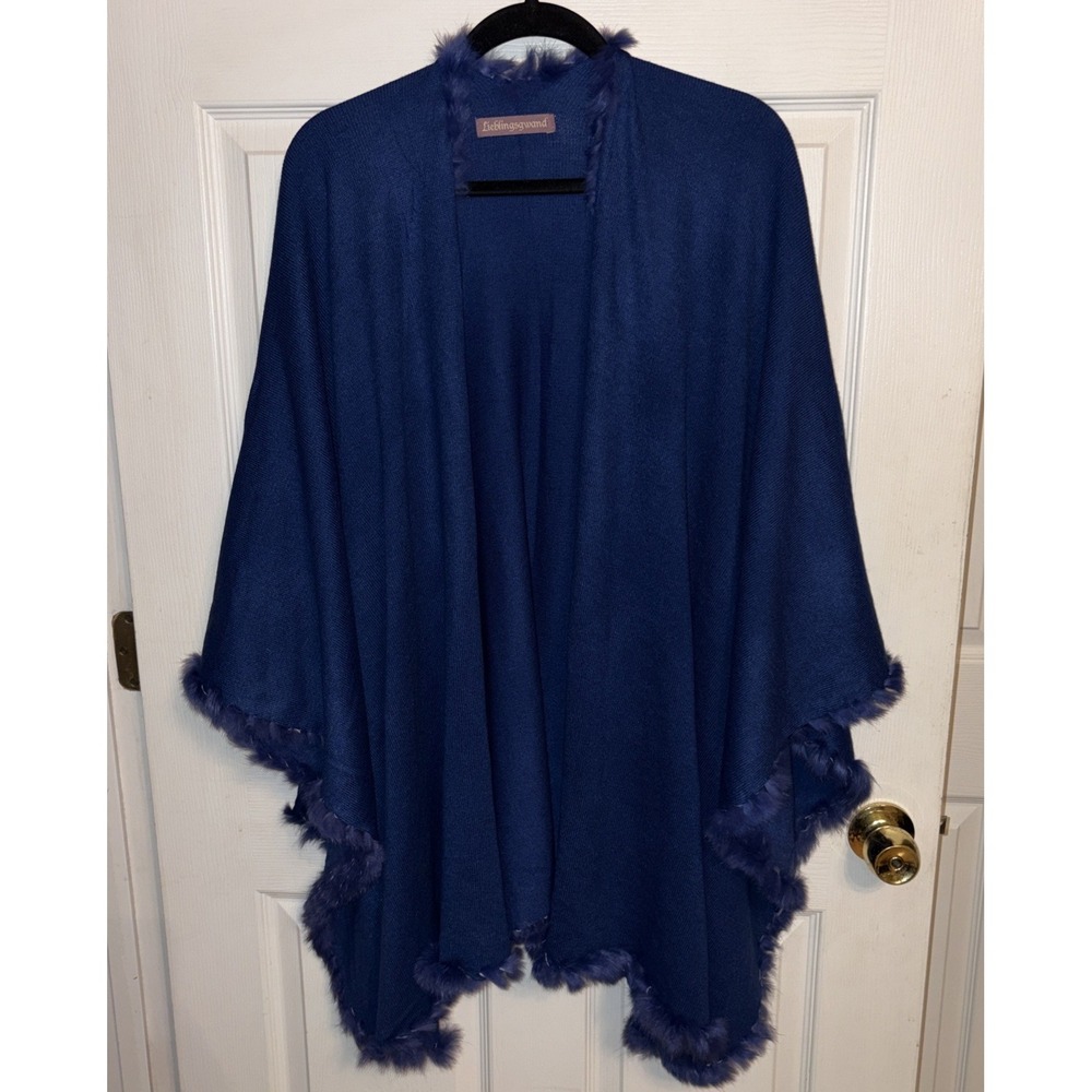 Lieblingsgwand OS Trachten Blue Fur Trim Wrap Sweater Knit Bavarian Shawl Ruana